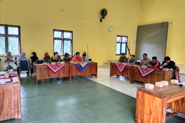 Babinsa Koramil 14 Madukara Hadiri Rapat Penetapan DPT Pilkades