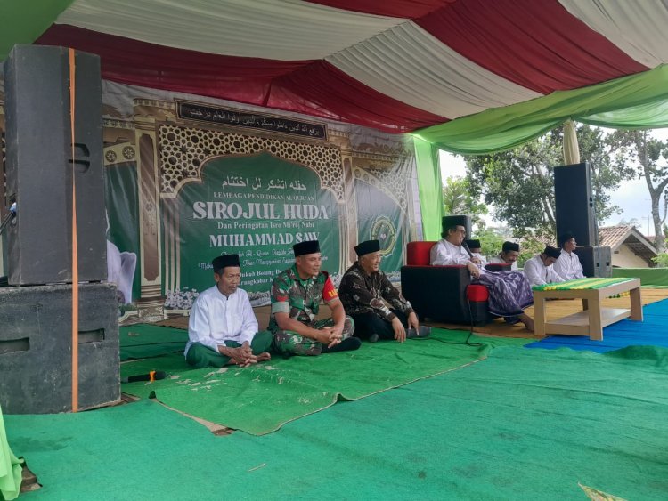 Mewakili Danramil Babinsa Hadiri Peringatan Isra’ Miraj Nabi Muhammad SAW