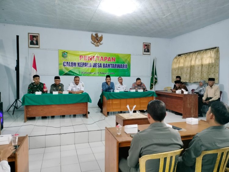 Hadirnya Babinsa Koramil 14 Madukara dalam Penetapan Calon Kades dan Pengundian Nomor Urut