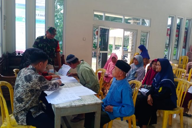 Babinsa Melaksanakan Pemantauan Dan Pendampingan BLT DD