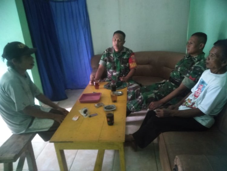 Pererat Tali Silaturahmi Dengan Masyarakat, Babinsa Laksanakan Komsos