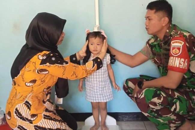 Serda Galih Raharja Melaksanakan Komsos Dan Pantau Kegiatan Posyandu