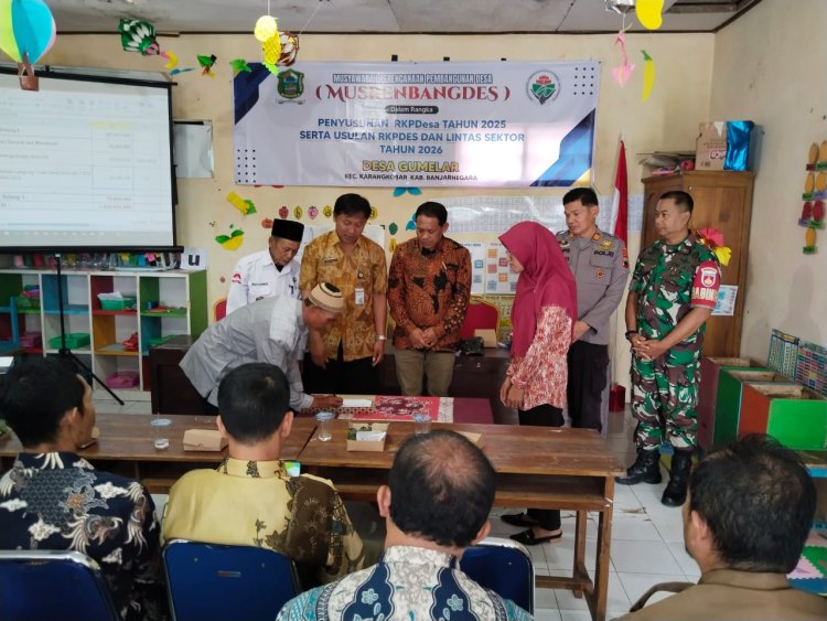 Mewakili Danramil Serma Sujatnoto Hadiri Agenda Tahunan Musrenbangdes Desa Gumelar