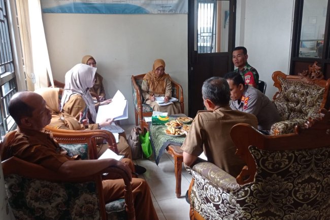 Babinsa  Hadiri Rakor Penilaian Lomba Kelurahan Desa Sehat  Tingkat Kecamatan