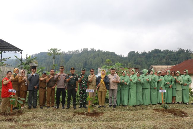 Dandim Banjarnegara Dorong Sinergi dan Pemberdayaan di Kalibening dan Wanayasa