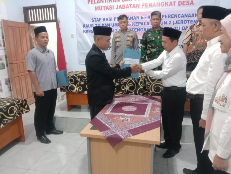 Danramil Hadiri Pelantikan Mutasi Jabatan Perangkat Desa