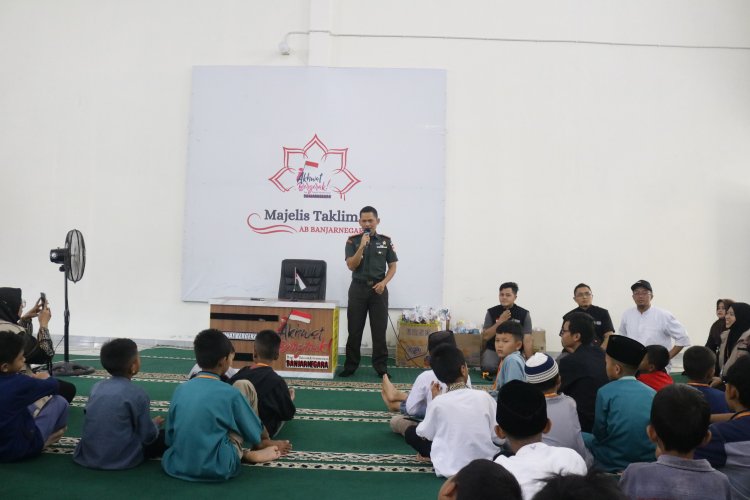 Kebahagiaan Ramadan Dandim Banjarnegara Belanja Lebaran Bersama Anak Yatim dan Dhuafa