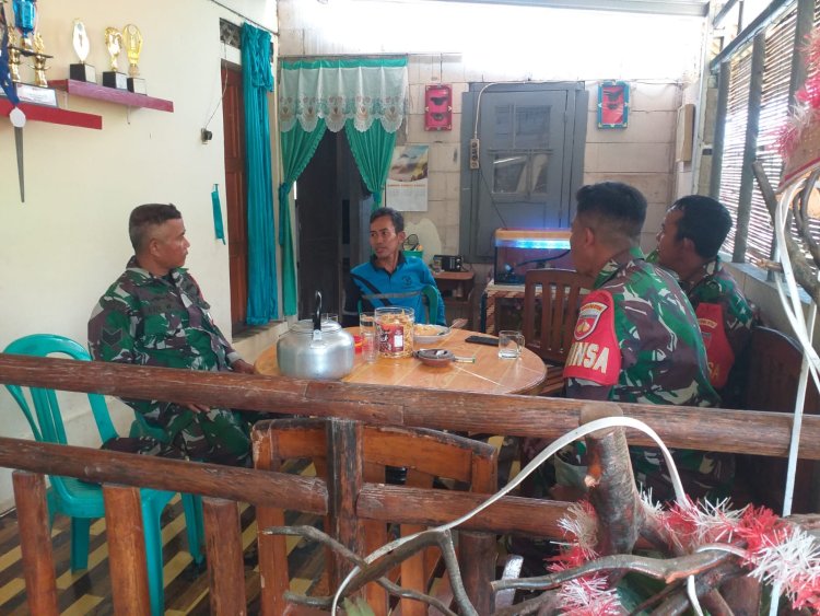 Hari Raya Idul Fitri 1446 H, Babinsa Laksanakan Komunikasi Sosial Melalui Silaturahmi