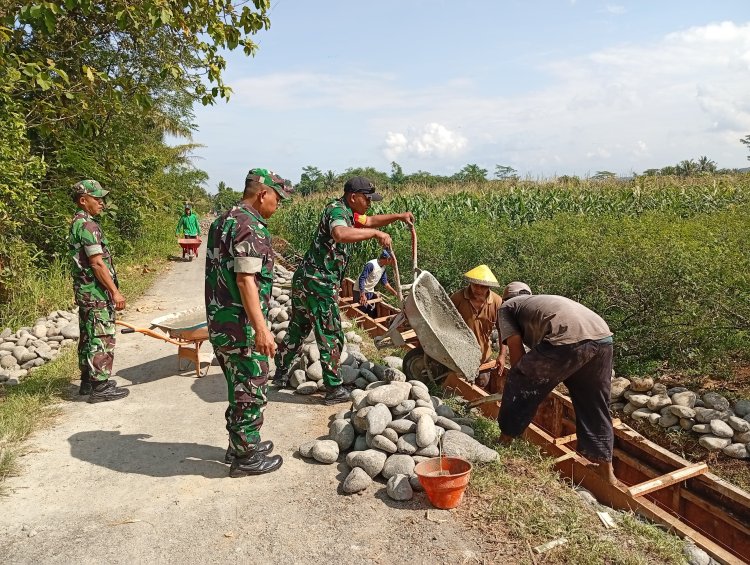 Perbaikan Saluran irigasi di wilayah binaan