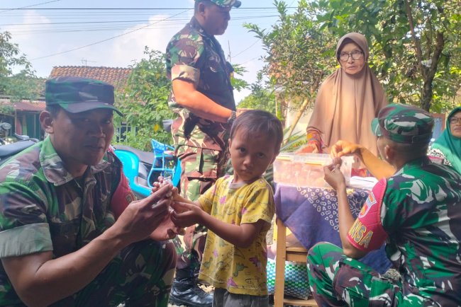 Koramil 02 Klampok Dampingi Pengetasan Stunting