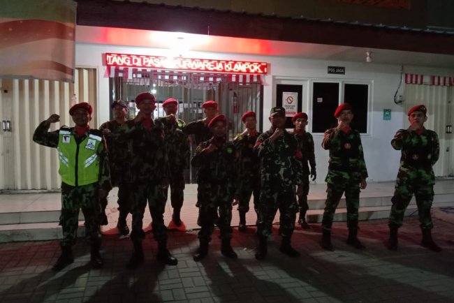 Babinsa Koramil 02 Klampok Gelar Patroli Malam, Warga Merasa Lebih Nyaman