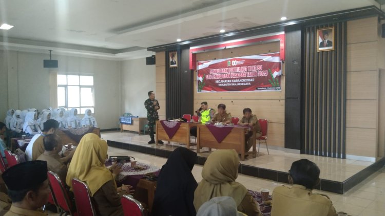 Danramil 04 Karangkobar Bersama Babinsa Hadiri Kegiatan Pembubaran Panitia HUT RI Ke 80