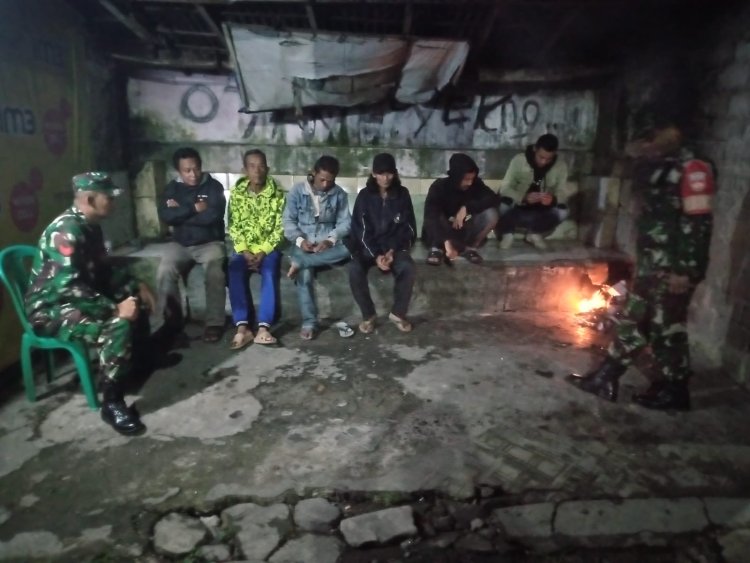 Babinsa Patroli Dan Pos Kamling Bentuk Nyata Kebersamaan