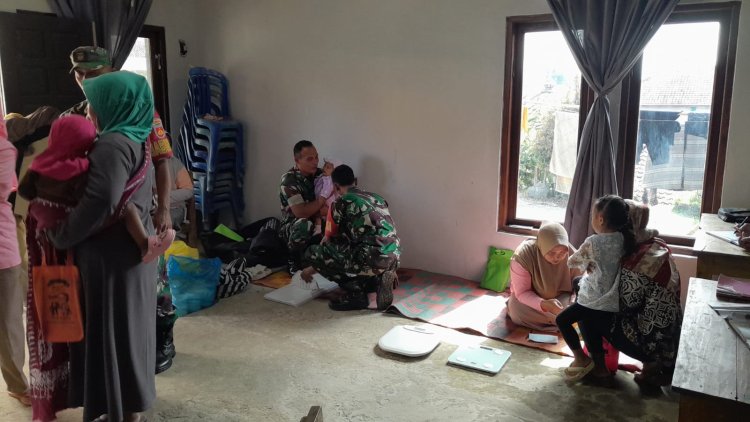 Untuk Meningkatkan Kesehatan Pada Anak Dan Balita Babinsa Dampingi Kegiatan Posyandu Balita