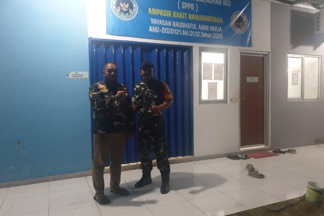 Patroli bersama Babinsa dan Banser  Wujudkan Wilayah Aman dan Kondusif