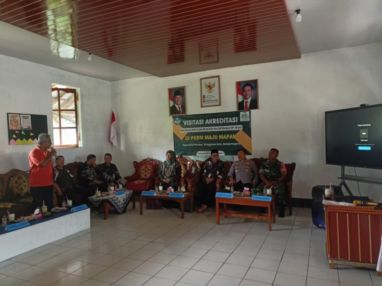 Babinsa Koramil 11 Punggelan Hadiri Pembukaan Visitasi Akreditasi PKBM  Maju Mapan