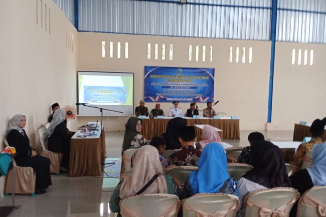 Danposramil Pagedongan Hadiri Pelaksanaan Pelantikan Perangkat Desa