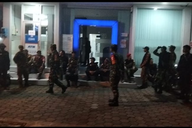 Babinsa Laksanakan Patroli Bersama Anggota Linmas Kokam dan Banser