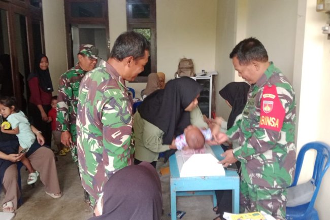 Babinsa Monitoring Posyandu Balita