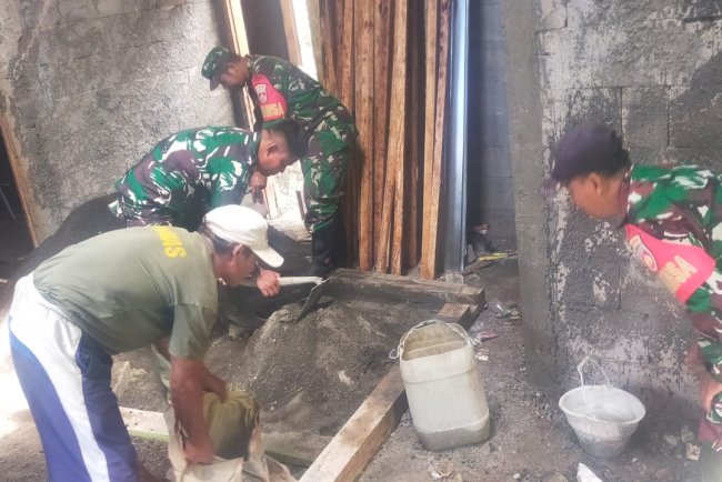 Danramil Kalibening Bantu Warga Bantu RTLH