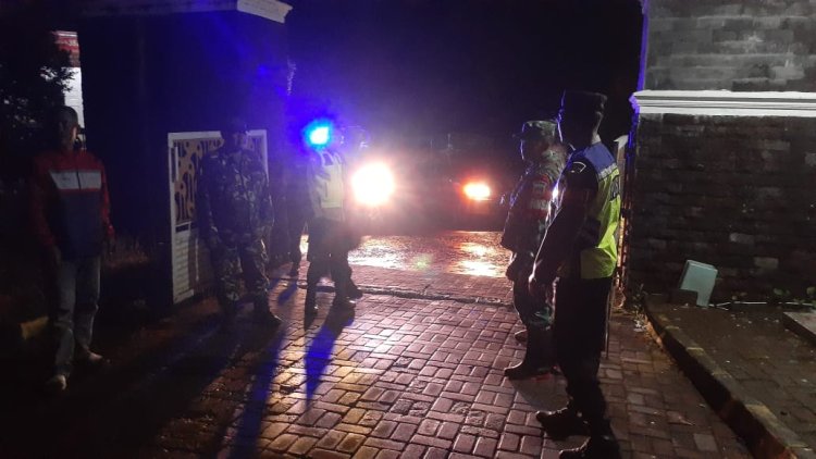 Koramil 18 Pagentan Dan Polsek Pgt Melaksanakan Patroli Malam Bersama