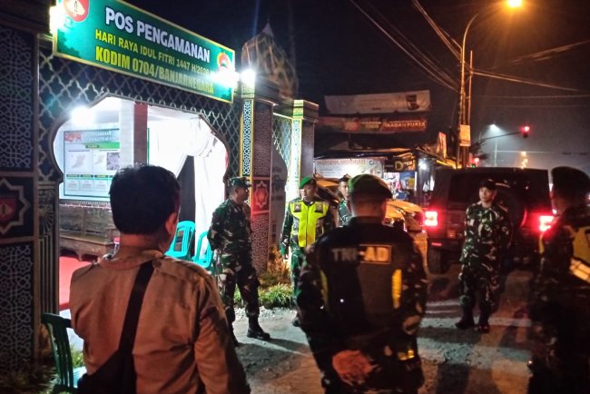 Dandim Banjarnegara Tinjau Pos Pengamanan Lebaran di Mrica Bawang