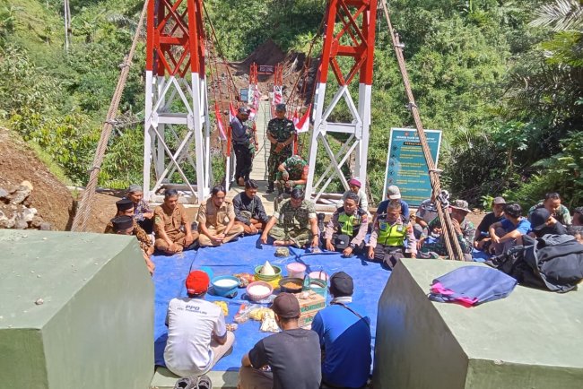 ​ Kasdim 0704 Banjarnegara Resmikan Jembatan Perintis Garuda