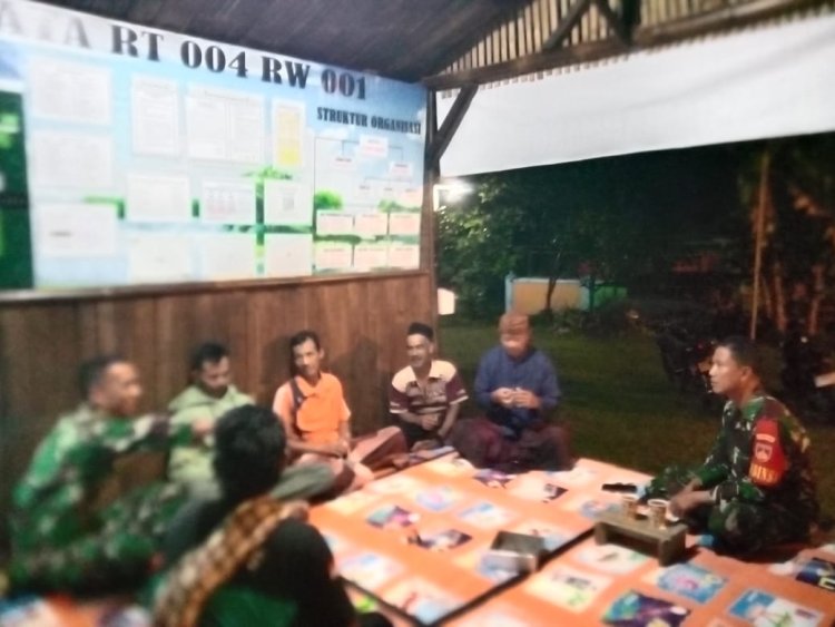 Anggota Koramil 13 Banjarmangu Melaksanakan Patroli Poskamling