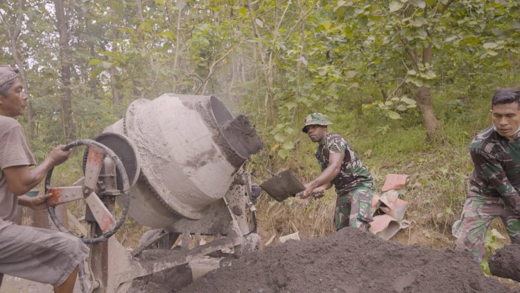 Satgas TMMD 127 Kodim 0713/Brebes Bahu Membahu Transformasi Infrastruktur Cikuya