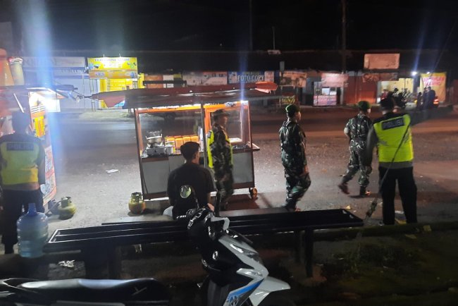 Patroli Gabungan Sasar Wilayah Rawan di Wanadadi