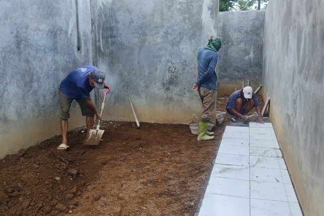 Sentuhan Akhir Mulai Terlihat KDKMP Petuguran Kian Siap Digunakan