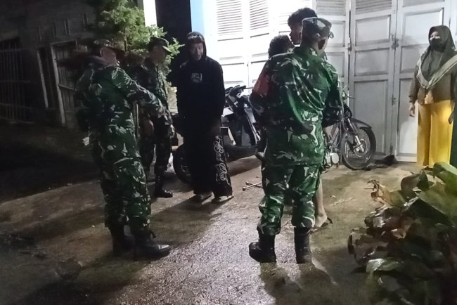 Patroli Rutin Dan Silaturahmi Jaga Kamtubmas Di Wilayah Binaan