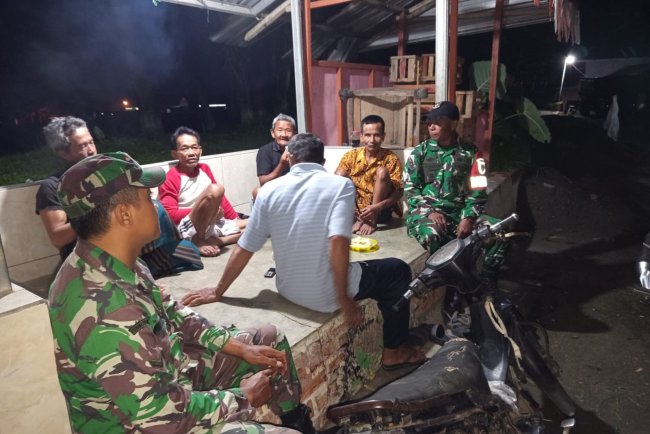 Serka Suyadi Risman Laksanakan Patroli Siskamling Di Desa Pucang