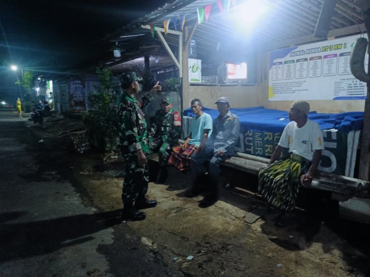 Koramil 07 Mandiraja melaksanakan Patroli malam bersama Linmas dan Kokam