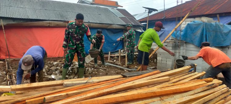 Danramil Kalibening Terjun langsung Bantu Warga Bantu RTLH