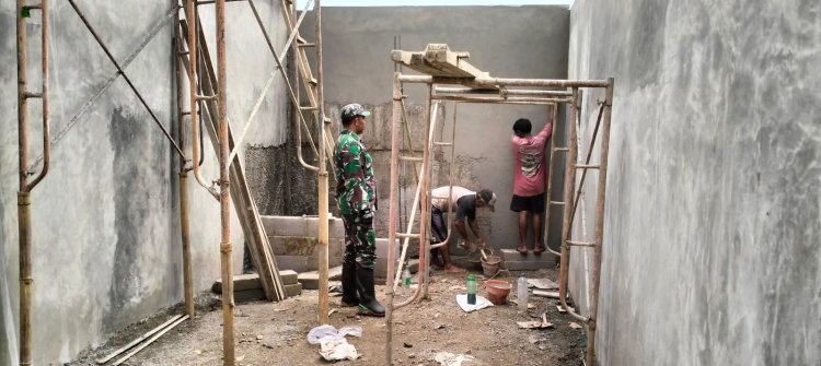 Babinsa Koramil 01 Banjarnegara Awasi Pembangunan KDKMP di Desa Tlagawera