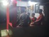 Anggota Koramil 12 Sigaluh Patroli Siskamling Bersama Warga Cegah Gangguan Kamtibmas