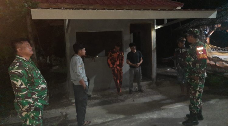 Babinsa Melaksanakan Patroli Dan Pemantauan Kegiatan Sistem Keamanan Lingkungan