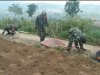 Permudah Akses Petani Koramil Bantu Pembangunan JUT