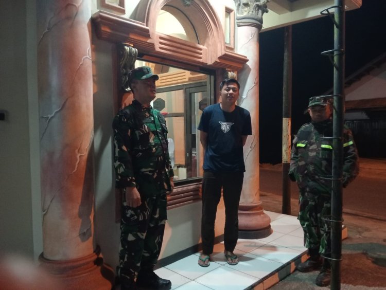 Berikan Rasa Aman Dan Nyaman Koramil Rutin Laksanakan Patroli Malam