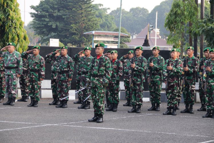 Kasdim 0704 Banjarnegara Pimpin Upacara Bendera Tekankan Disiplin dan Profesionalisme Prajurit