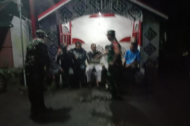 Ciptakan suasana Aman Babinsa patroli di wilayah Koramil 06/Kalibening