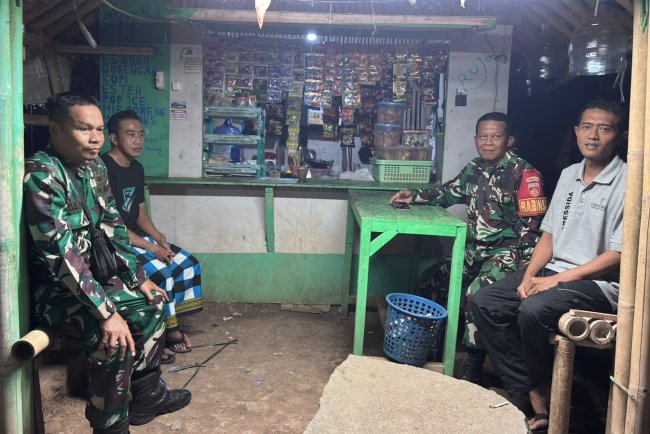 Koramil 10 Bawang Laksanakan Patroli Keamanan demi Kamtibmas Kondusif