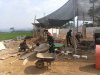 Babinsa Koramil 13 Banjarmangu Sigap Bantu Warga Bangun RTLH