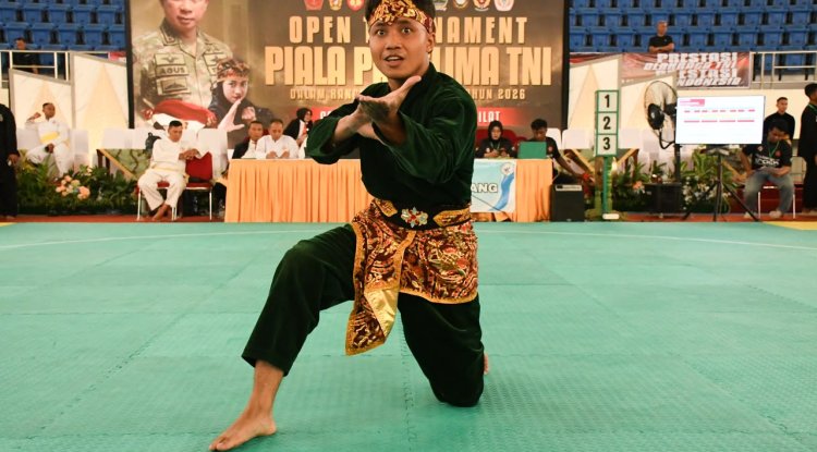 Pangdam IV Diponegoro Tutup Open Tournament Pencak Silat Piala Panglima TNI 2026