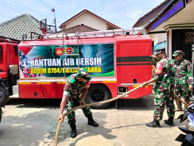 Kodim Banjarnegara Dropping Air Bersih untuk Warga Terdampak Kekeringan