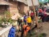 Koramil 02/Klampok Bersama Warga Bersihkan Saluran Irigasi